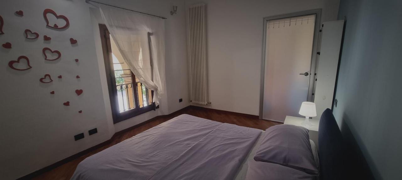 Crociali Appartement Bologna Buitenkant foto