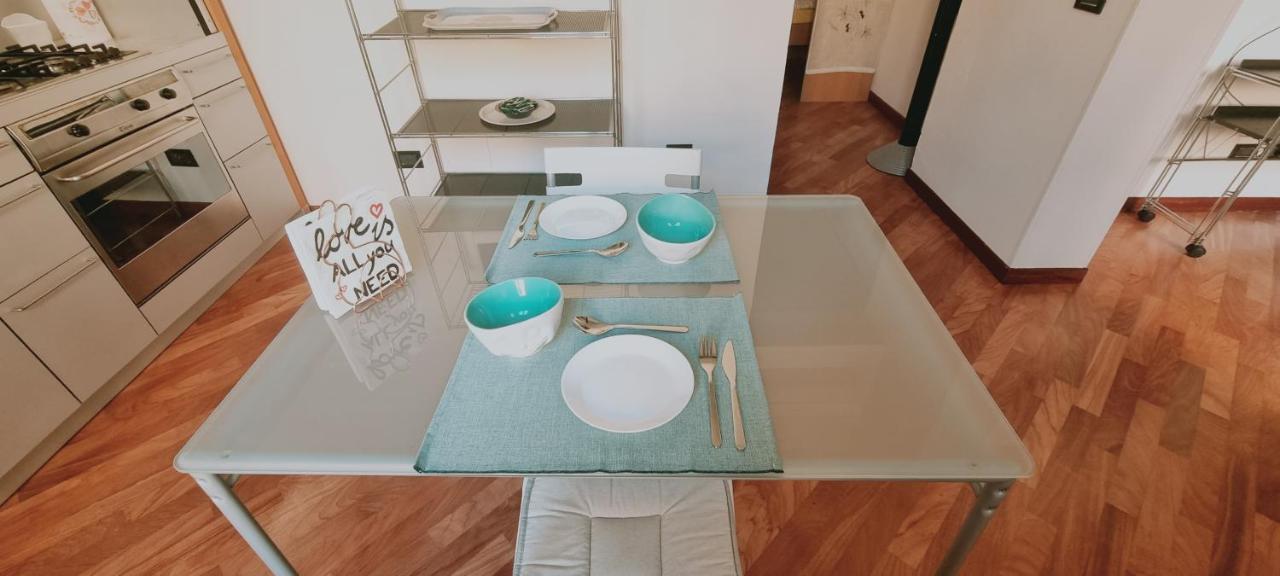 Crociali Appartement Bologna Buitenkant foto