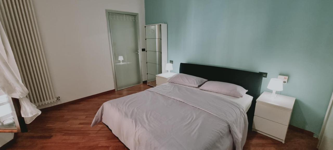 Crociali Appartement Bologna Buitenkant foto