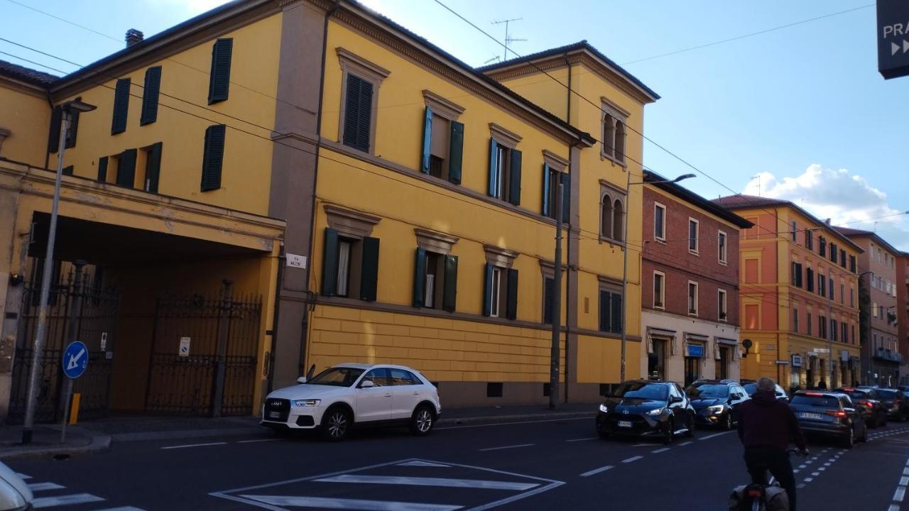 Crociali Appartement Bologna Buitenkant foto